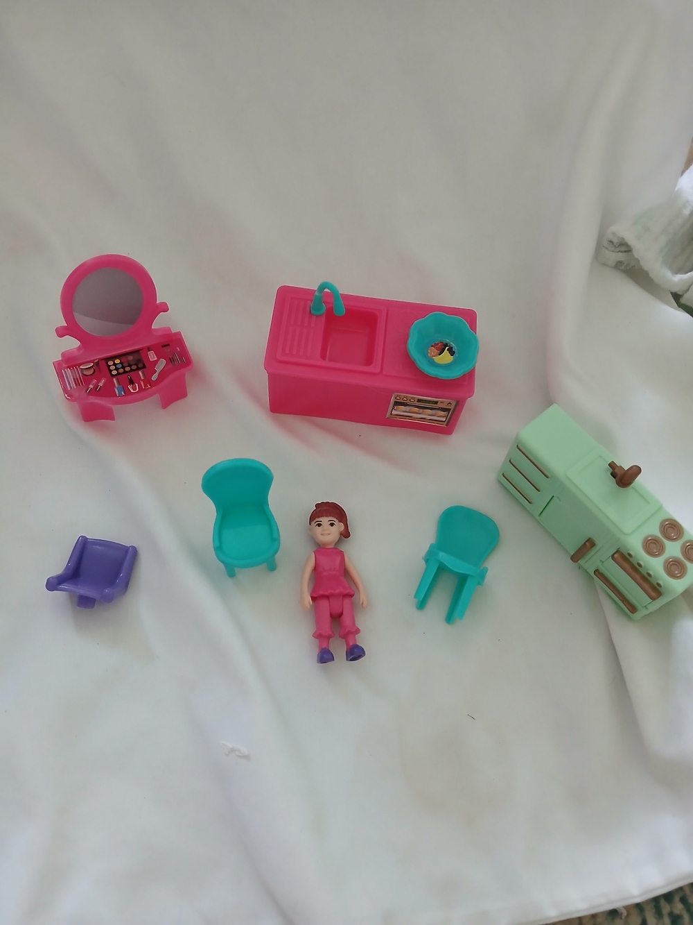 Toys-R-us You And Me Happy Together Playset